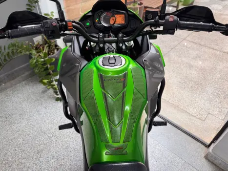 KAWASAKI Versys 300 X ABS, Foto 10