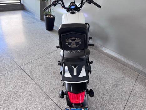 KAWASAKI Vulcan 650 S , Foto 4