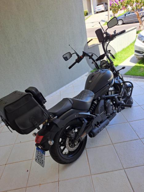 KAWASAKI Vulcan 650 S , Foto 6