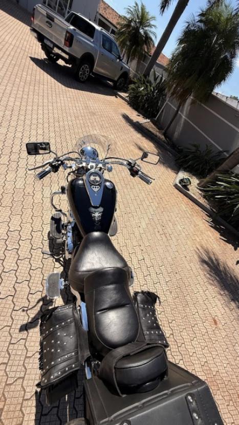 KAWASAKI Vulcan 900 CLASSIC, Foto 8