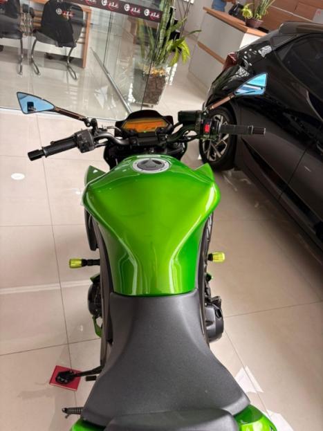 KAWASAKI Z 1000 , Foto 2
