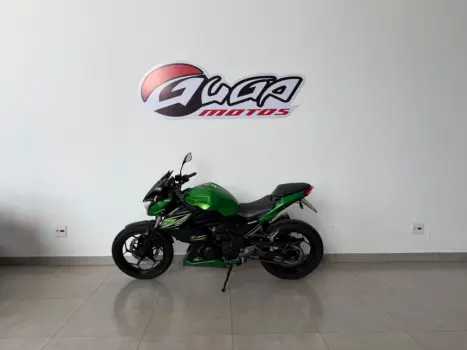 KAWASAKI Z 300 , Foto 1