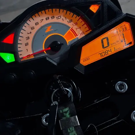 KAWASAKI Z 300 ABS, Foto 16