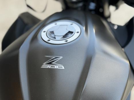 KAWASAKI Z 300 ABS, Foto 4