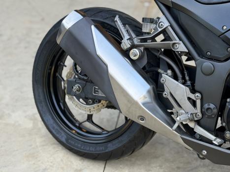 KAWASAKI Z 300 ABS, Foto 11