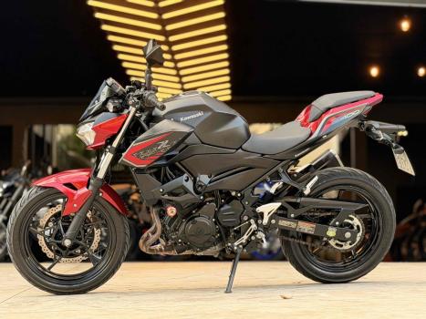 KAWASAKI Z 400 , Foto 4