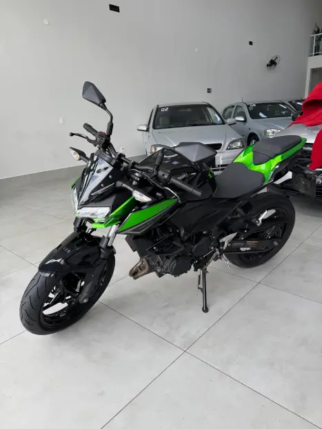 KAWASAKI Z 400 ABS, Foto 10