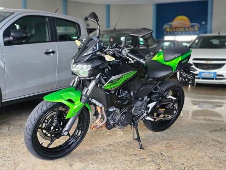 KAWASAKI Z 400 ABS, Foto 1