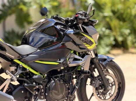 KAWASAKI Z 400 ABS, Foto 5