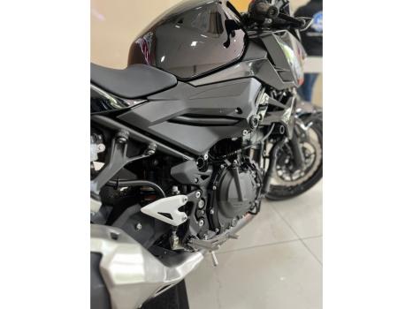 KAWASAKI Z 400 ABS, Foto 14