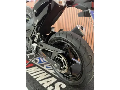 KAWASAKI Z 400 ABS, Foto 6