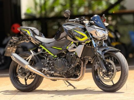 KAWASAKI Z 400 ABS, Foto 1