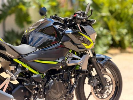 KAWASAKI Z 400 ABS, Foto 7