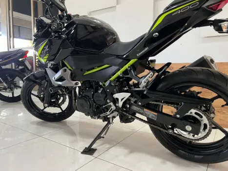 KAWASAKI Z 400 ABS, Foto 5