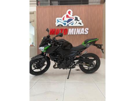 KAWASAKI Z 400 ABS, Foto 2