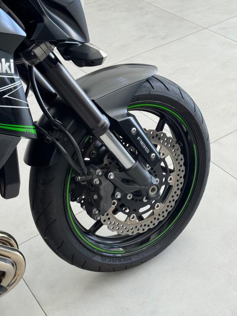 KAWASAKI Z 800 ABS, Foto 7