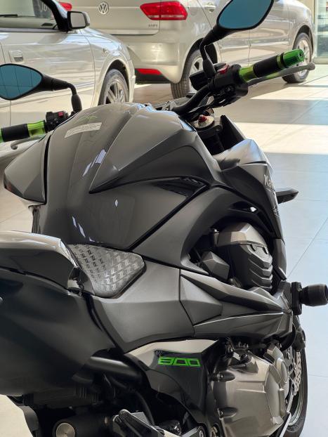 KAWASAKI Z 800 ABS, Foto 11