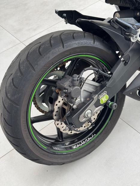 KAWASAKI Z 800 ABS, Foto 12