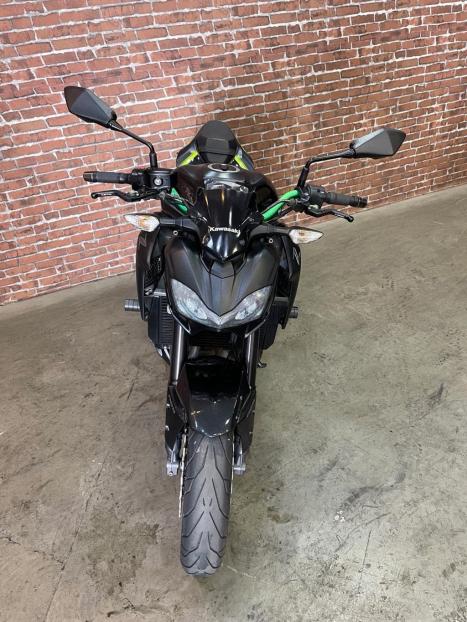 KAWASAKI Z 900 ABS, Foto 4
