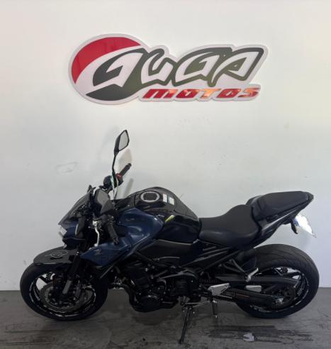 KAWASAKI Z 900 ABS, Foto 2