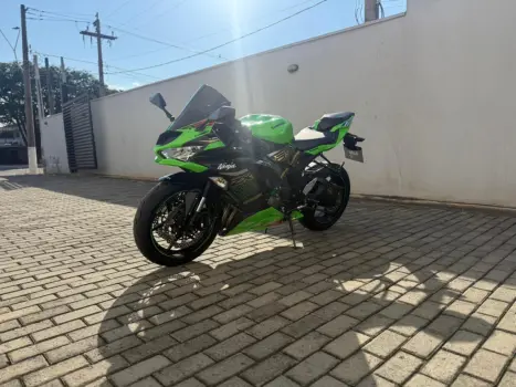 KAWASAKI ZX 6 R 636, Foto 6