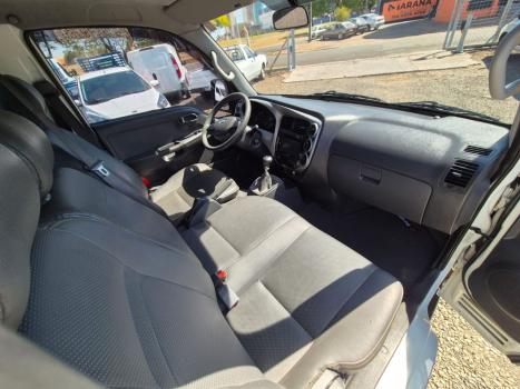 KIA Bongo 2.5 K-2500 CABINE SIMPLES, Foto 15