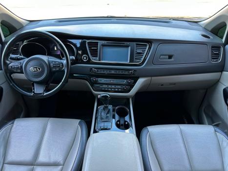 KIA Carnival 3.3 V6 4P EX  AUTOMÁTCIO, Foto 14