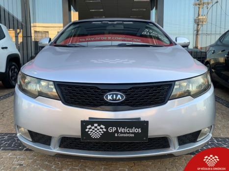 KIA Cerato Sedan 1.6 16V 4P SX3, Foto 2