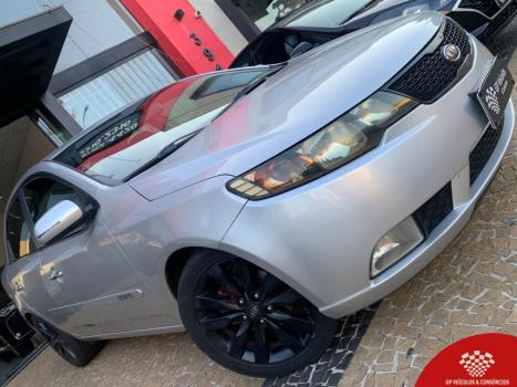 KIA Cerato Sedan 1.6 16V 4P SX3, Foto 3