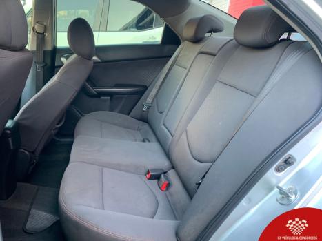 KIA Cerato Sedan 1.6 16V 4P SX3, Foto 9