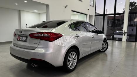 KIA Cerato Sedan 1.6 16V 4P SX3 AUTOM�TICO, Foto 2