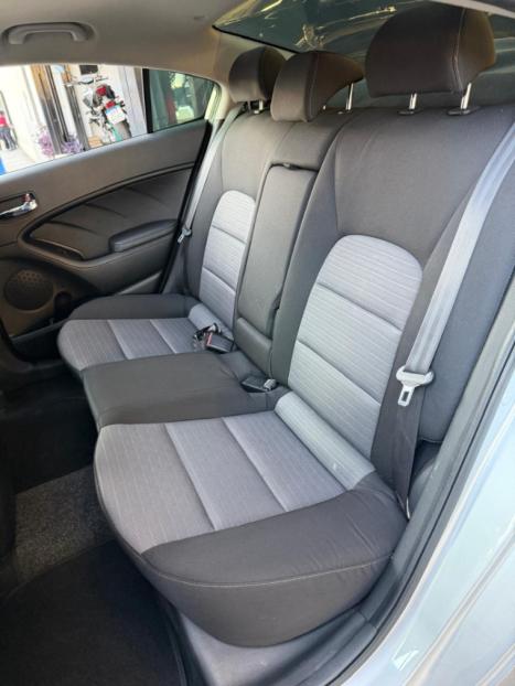 KIA Cerato Sedan 1.6 16V 4P SX3 AUTOM�TICO, Foto 17
