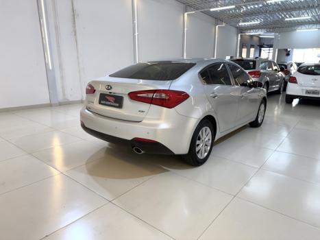 KIA Cerato Sedan 1.6 16V 4P SX AUTOM�TICO, Foto 7