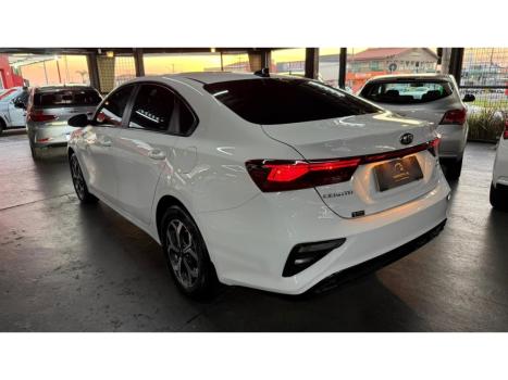 KIA Cerato Sedan , Foto 6