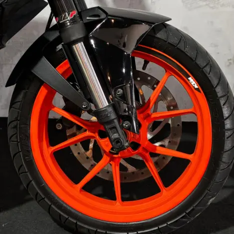 KTM 390 Duke , Foto 7