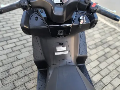 KYMCO Downtown 300i ABS, Foto 5