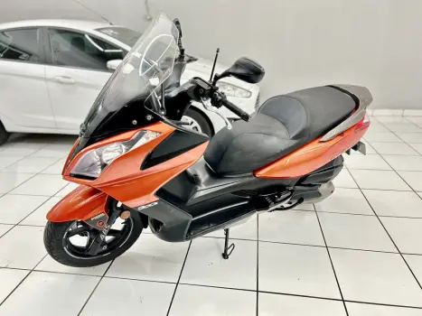 KYMCO Downtown 300i ABS, Foto 3