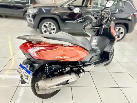 KYMCO Downtown 300i ABS, Foto 5