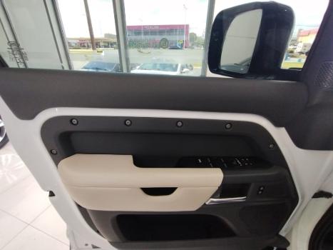 LAND ROVER Defender 110 3.0 24V 4P D300 TURBO DIESEL MHEV X-DYNAMIC S AWD AUTOM�TICO, Foto 9