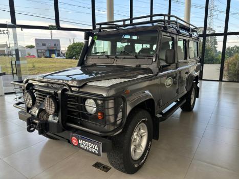 LAND ROVER Defender 110 2.5 4P CSW 4X4 TURBO, Foto 2