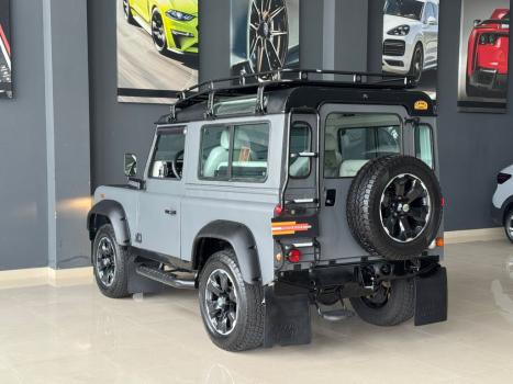 LAND ROVER Defender 90 2.5 SW TETO RIGIDO 4X4 TURBO INTERCOOLER, Foto 3
