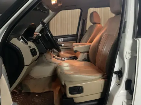 LAND ROVER Discovery 4 3.0 V6 24V 4P SE 4X4 BI-TURBO DIESEL AUTOMÁTICO, Foto 10 LAND ROVER Discovery 4 3.0 V6 24V 4P SE 4X4 BI-TURBO DIESEL AUTOMÁTICO, Foto 10