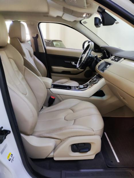 LAND ROVER Range Rover Evoque 2.0 16V 4P 4WD PURE AUTOMÁTICO, Foto 4 LAND ROVER Range Rover Evoque 2.0 16V 4P 4WD PURE AUTOMÁTICO, Foto 4