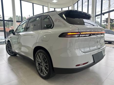 LEAPMOTOR C10 28,4 KW REEV ULTRA-H�BRIDO 1.5, Foto 3