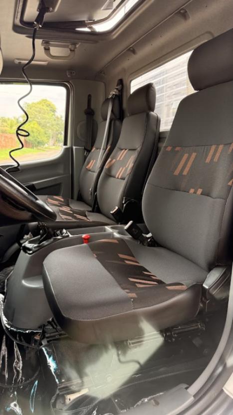 MERCEDES-BENZ 915C ACELO, Foto 4