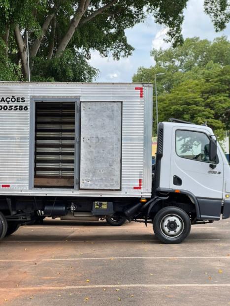 MERCEDES-BENZ 915C ACELO, Foto 9