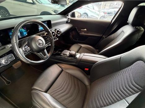 MERCEDES-BENZ A 200 Sedan 1.3 16V 4P CGI STYLE 7G-TRONIC DCT AUTOM�TICO, Foto 17