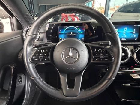 MERCEDES-BENZ A 200 Sedan 1.3 16V 4P CGI STYLE 7G-TRONIC DCT AUTOM�TICO, Foto 23