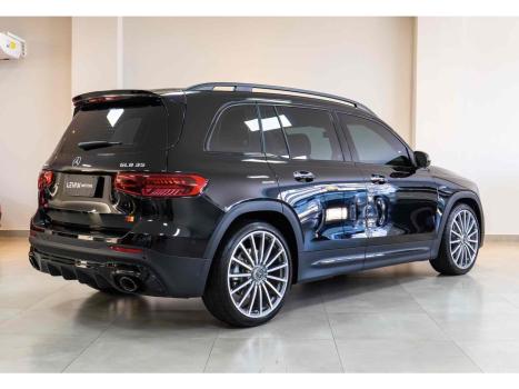 MERCEDES-BENZ A 35 AMG Sedan , Foto 3