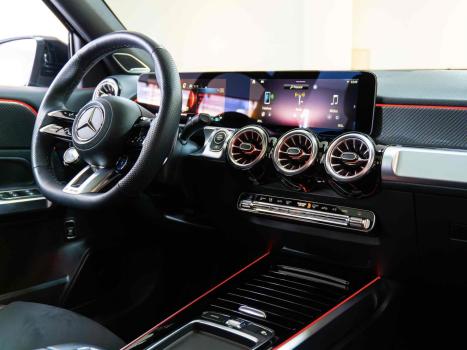 MERCEDES-BENZ A 35 AMG Sedan , Foto 6